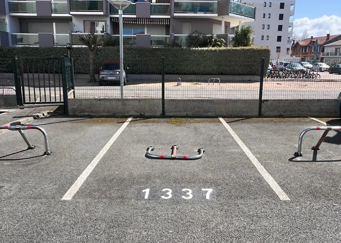 Cosy, Piscine, Parking, 5min Et Du Port, * آركاشو